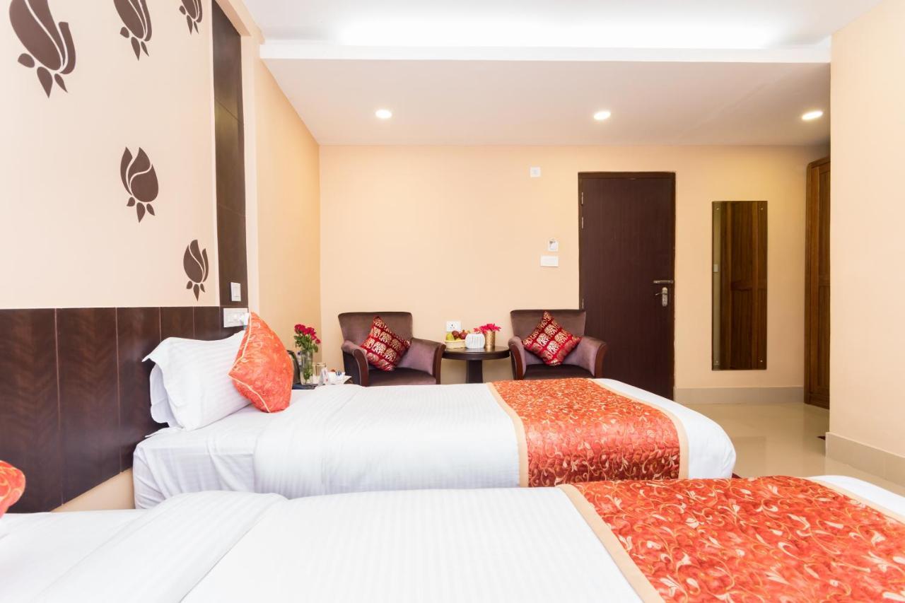 Central Courtyard Boutique Hotel Siliguri Bagian luar foto