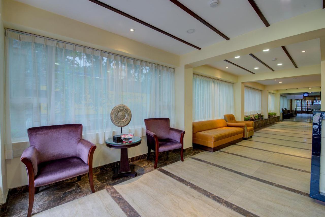 Central Courtyard Boutique Hotel Siliguri Bagian luar foto
